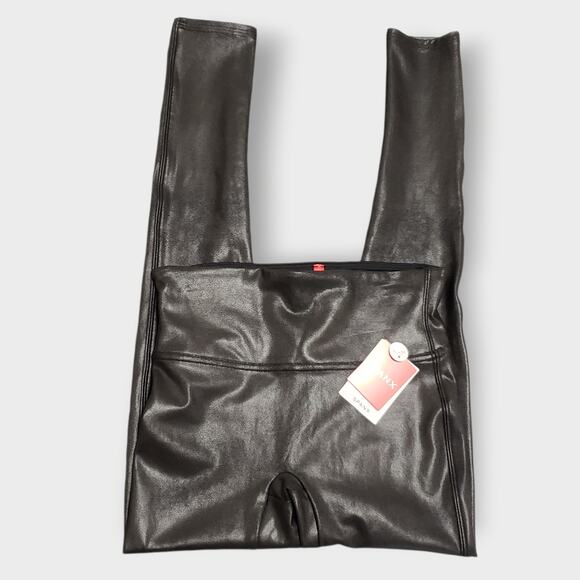 NWT Spanx Faux Leather Leggings Black Sz Small Petite Sleek Modern Fall Casual - Picture 1 of 9
